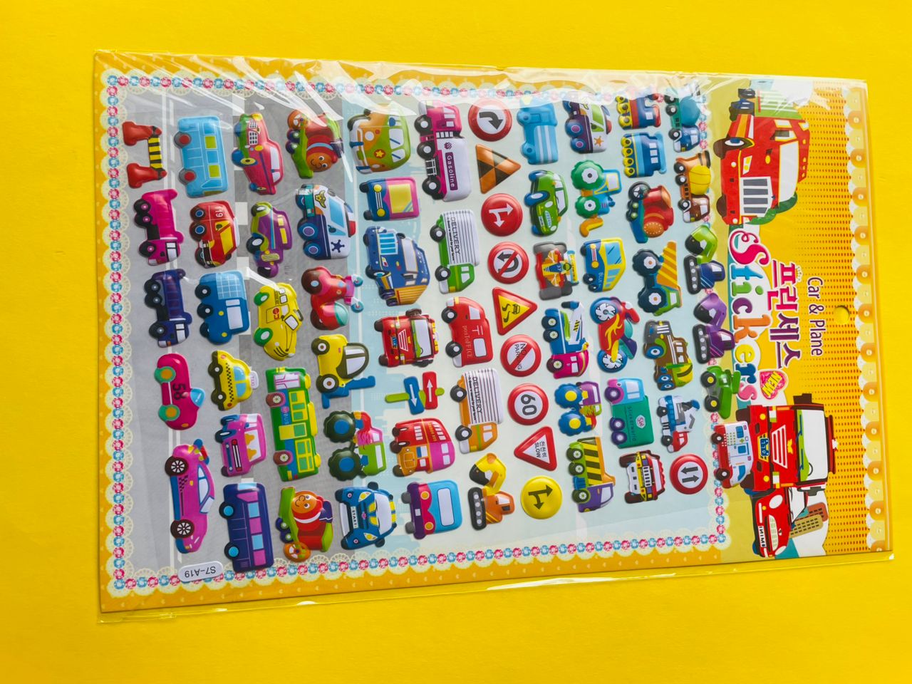 استیکربرجسته مدل کرومی ملودی