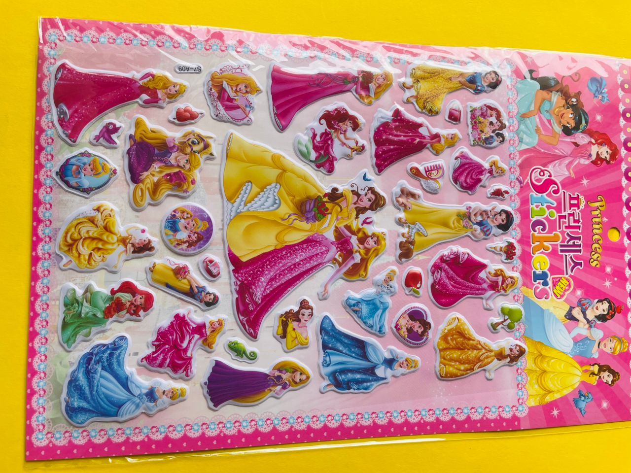 استیکربرجسته مدل کرومی ملودی